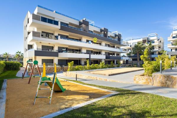 Квартира на продажу на Piso en Calle Lagos de Covadonga s/n, Zona Lago - Los Almendros, Orihuela, Ориуэла thumbnail 3