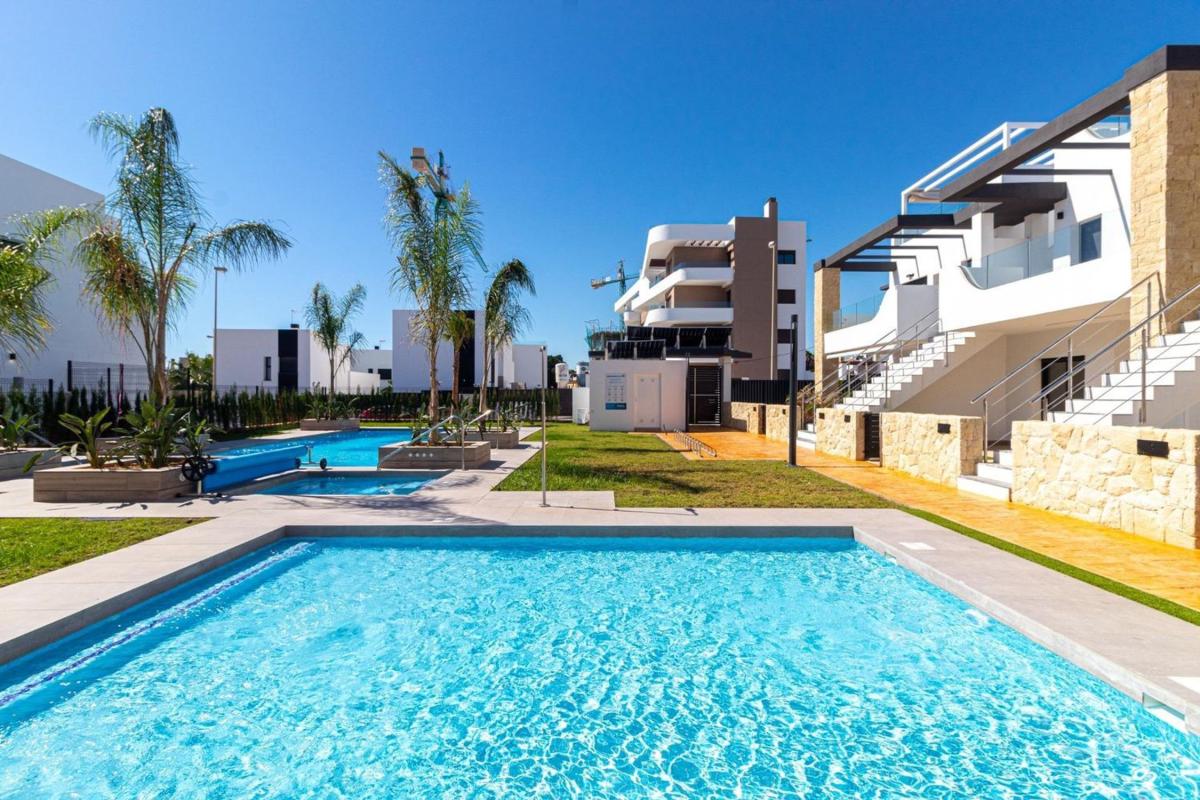 Sale of apartment in Piso en Calle Beduinos, Zeniamar, Orihuela, Orihuela
photo 1