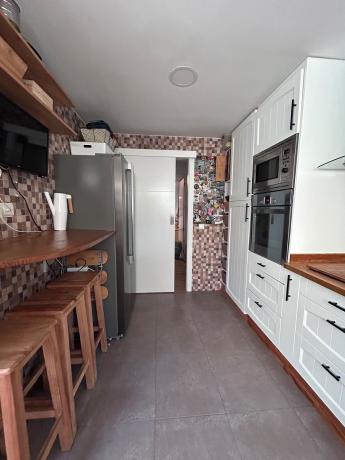 Продажа квартиры на Piso en Calle Cervantes, 21, Centro, San Juan de Alicante, Сан-Хуан-де-Аликанте
thumbnail 3