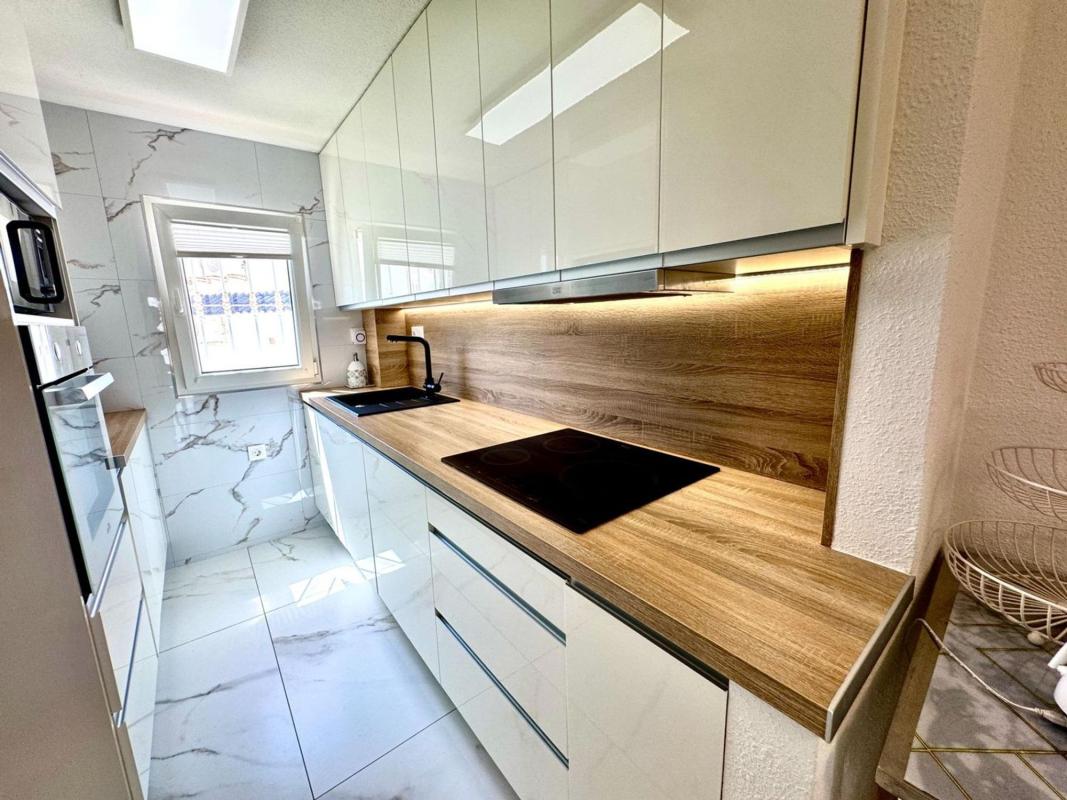 Недвижимость на продажу и в аренду в Испании photo 2