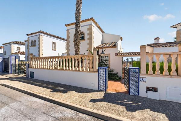 Casa o chalet independiente en Calle Tomás Bretón, 168, Villamartín, Orihuela thumbnail 3