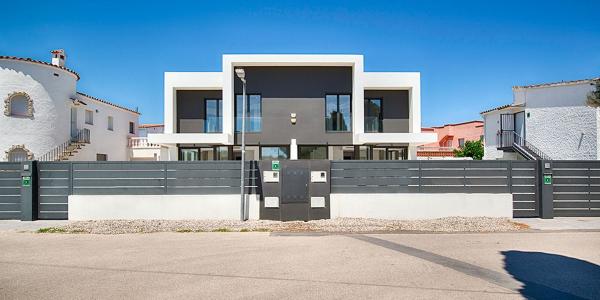 Promocja Requesens nowe budownictwo w Empuriabrava photo