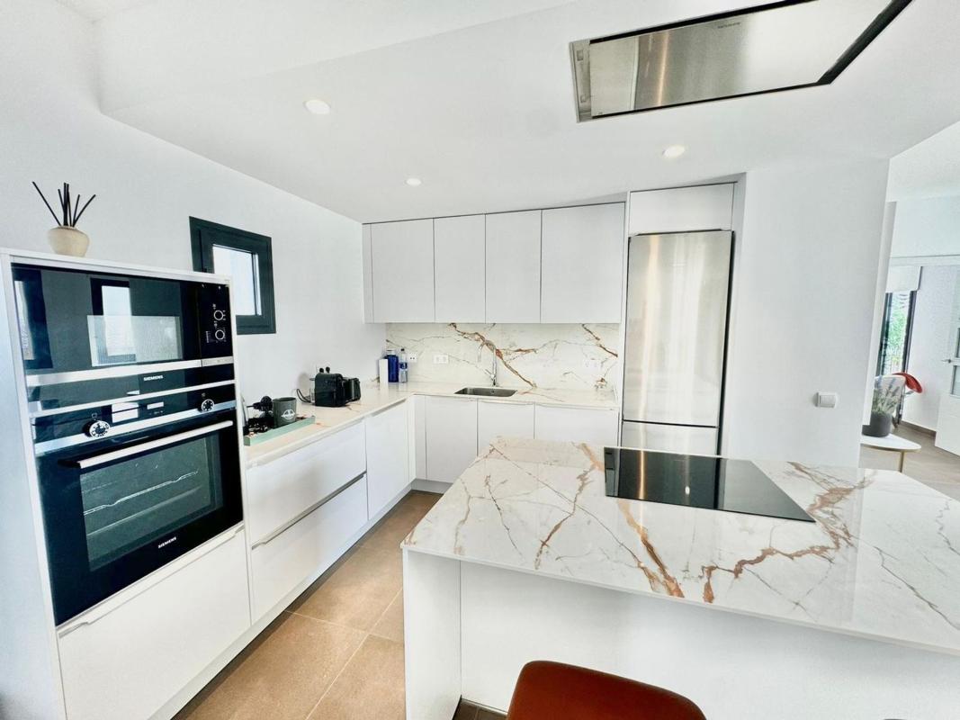 Продажа пентхауса на Ático en Puerto Banús, Marbella, Марбелла photo 4
