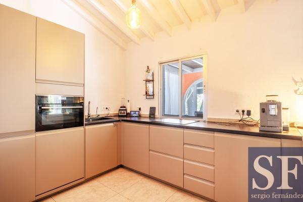 Частный шале на продаже в  Casa o chalet en Competa, Компета photo 4