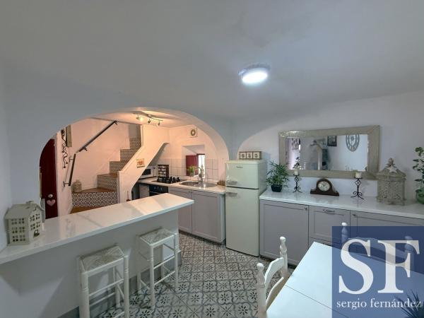 Chalet adosado en Competa photo 3