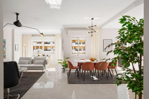 Дуплекс на продажу в Dúplex en Nueva Andalucía, Marbella, Марбелла photo 1