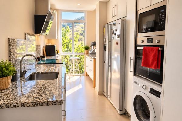 Venta de piso en Piso en Calle Córdoba, 1, Sitio de Calahonda, Mijas, Mijas
 photo 4