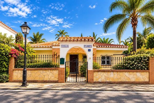 Casa o chalet independiente en Calle Urogallos del Coto, El Coto, Mijas photo 1