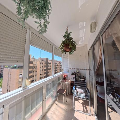 Продажа квартиры на Piso en Calle Héroe de Sostoa, Huelin, Málaga, Малага
thumbnail 2