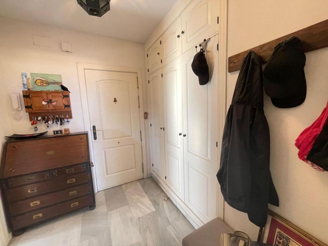 Продажа квартиры на Piso en Arroyo de la Miel, Benalmádena, Бенальмадена
 photo 2