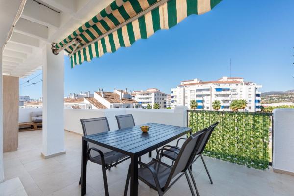 Ático en venta en Ático en Calle Jorge Manrique, 2, Rodeo Alto-Guadaiza-La Campana, Marbella, Marbella thumbnail 2