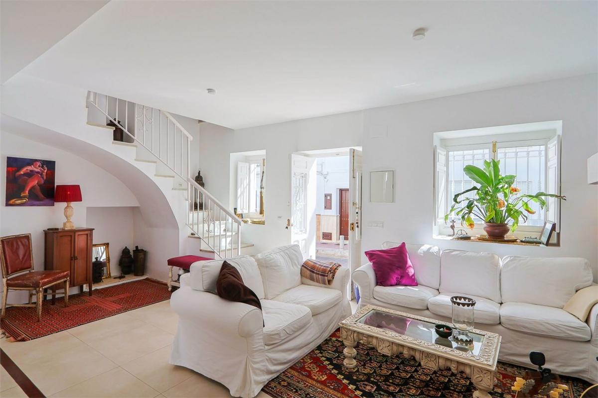 Properties for sale and rent in Spain photo 5