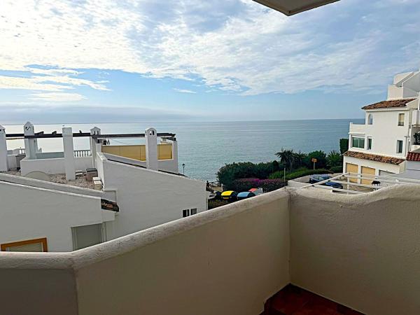 Venta de piso en Piso en Avenida de la Armada s/n, Torremuelle, Benalmádena, Benalmádena
thumbnail 2