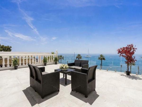 Chalet pareado en perla, Torremuelle, Benalmádena photo 1