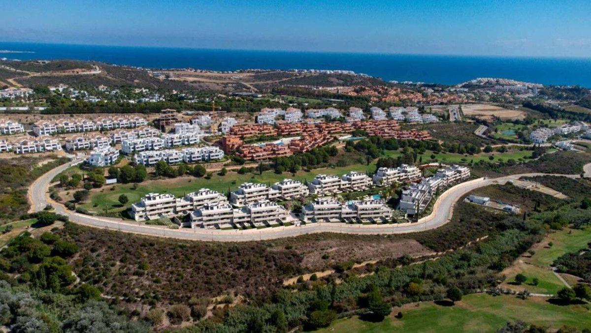 Sale of apartment in Piso en Urbanizacion Casares Golf Garden /ur12, Casares Golf - Casares del Sol, Casares, Casares
 photo 3