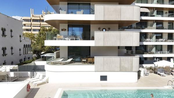 Venta de piso en Piso en Zona Sohail, Fuengirola, Fuengirola
photo 1