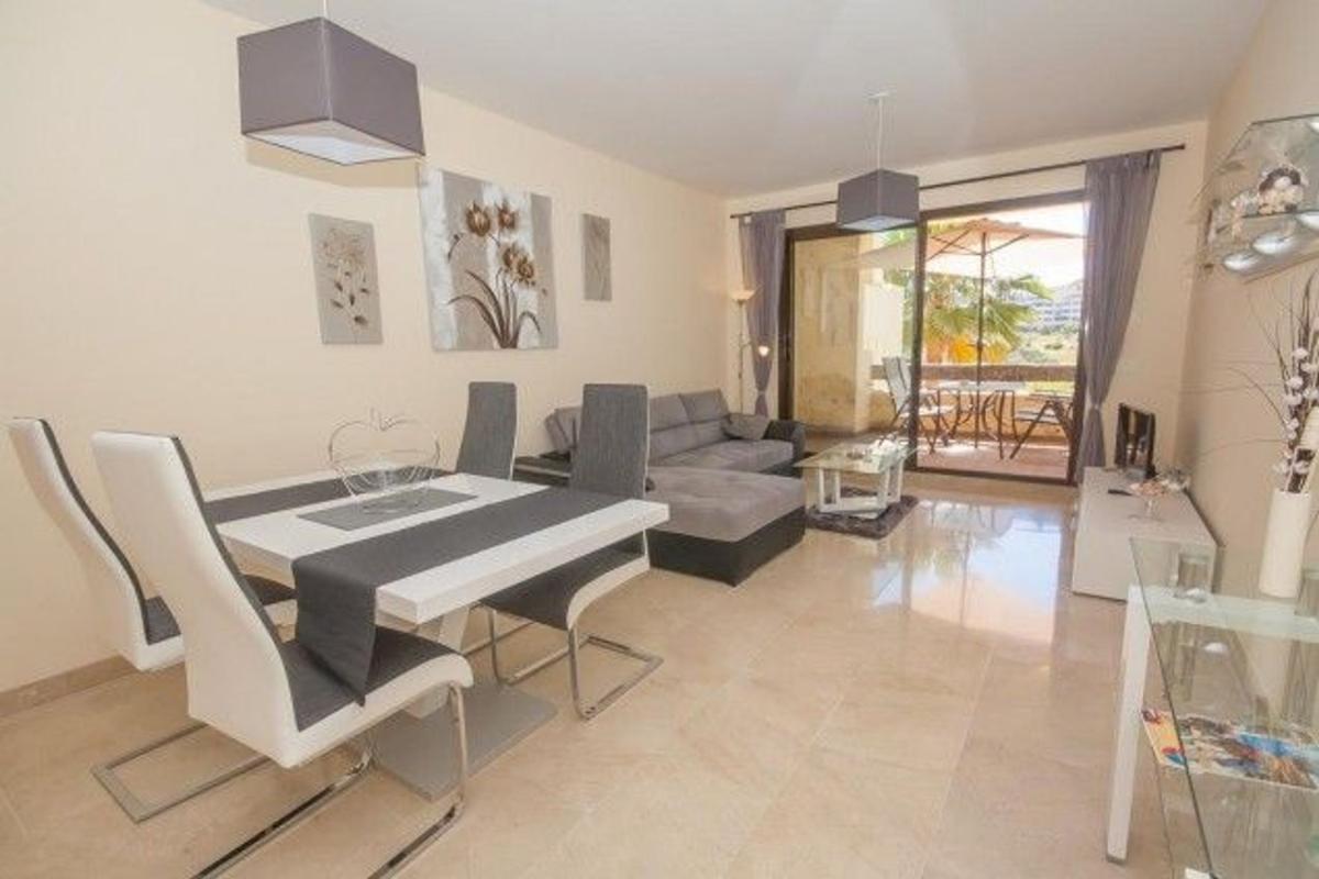 Venta de piso en Piso en Jardines de la Duquesa, 2, La Duquesa, Manilva, Manilva
photo 4