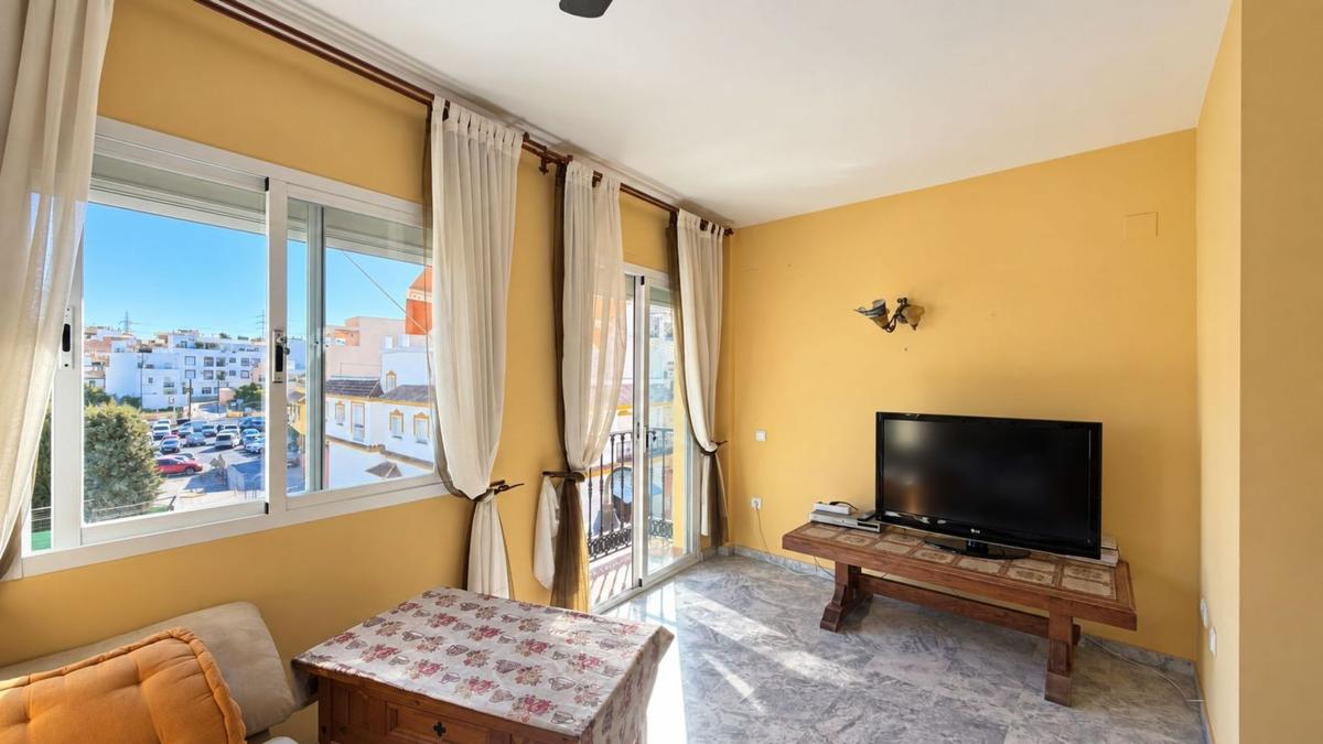 Venta de piso en Piso en Calle Jilguero s/n, Las Cañadas, Mijas, Mijas
photo 2