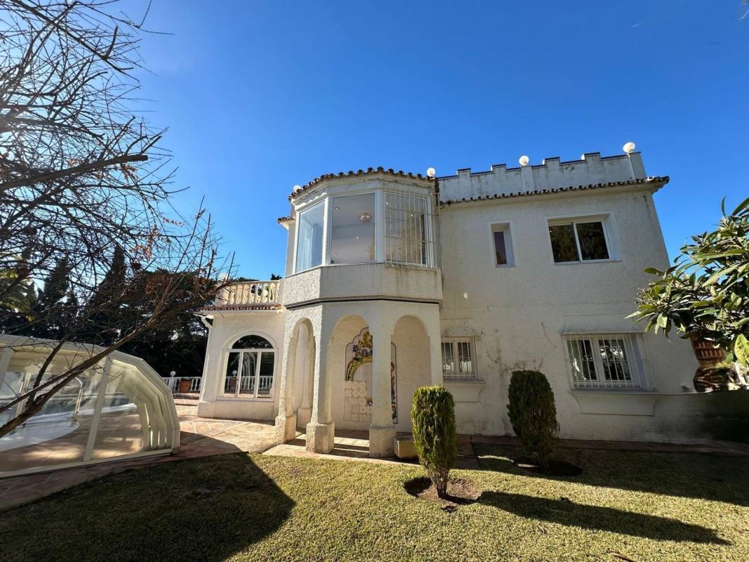 Properties for sale and rent in Spain photo 1