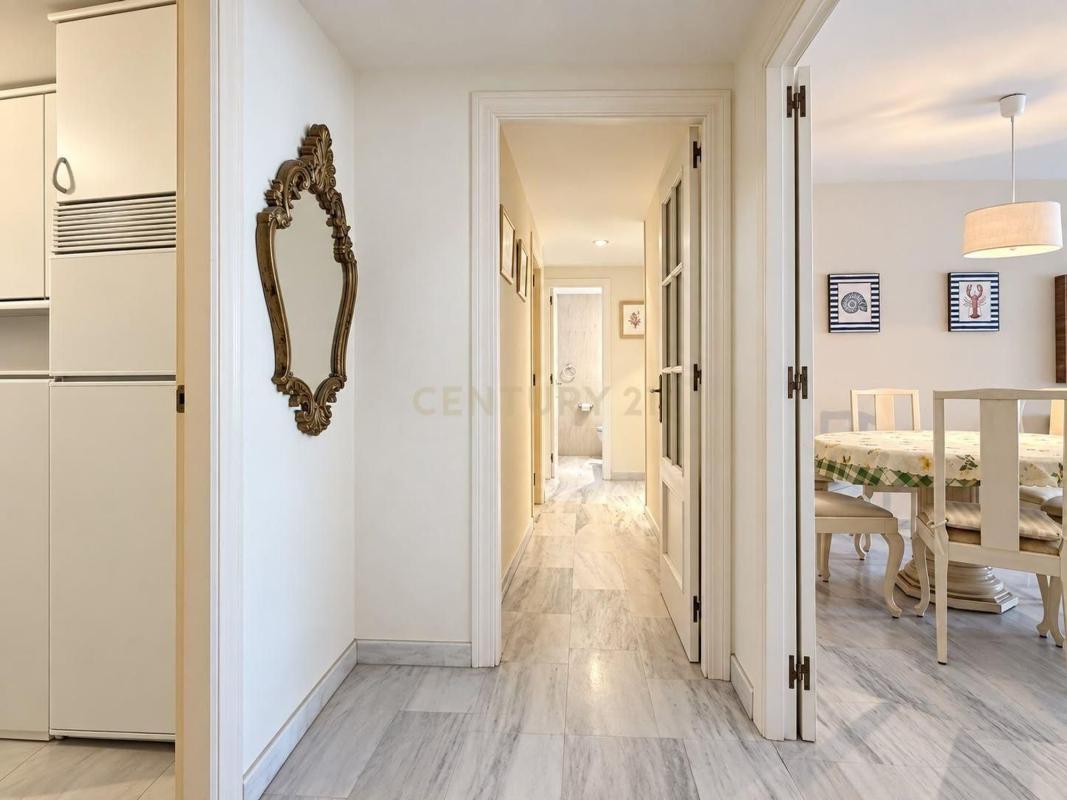 Продажа квартиры на Piso en Calle de la Luna, 5, Villacana - Costalita - Saladillo, Estepona, Эстепона
photo 2