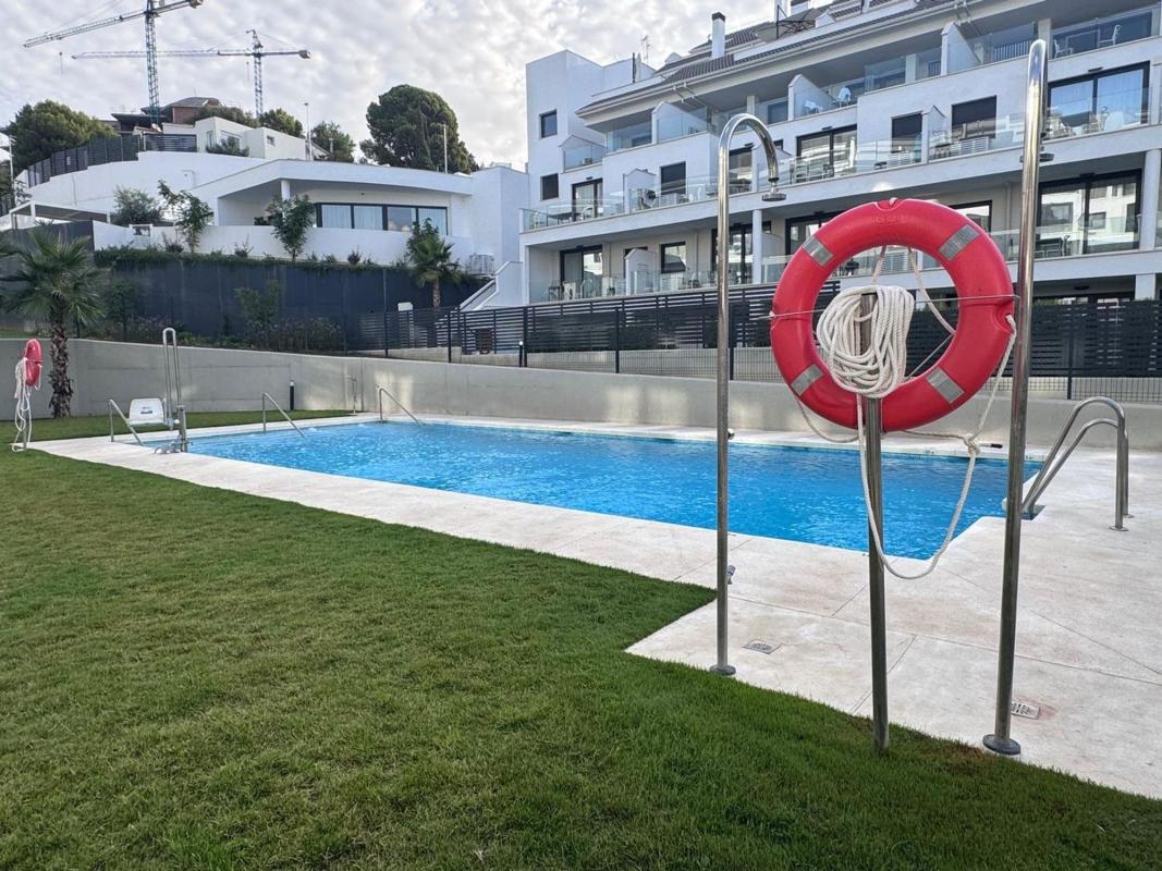 Venta de piso en Piso en Calle Pensamiento, 8, Torreblanca del Sol, Fuengirola, Fuengirola
photo 1