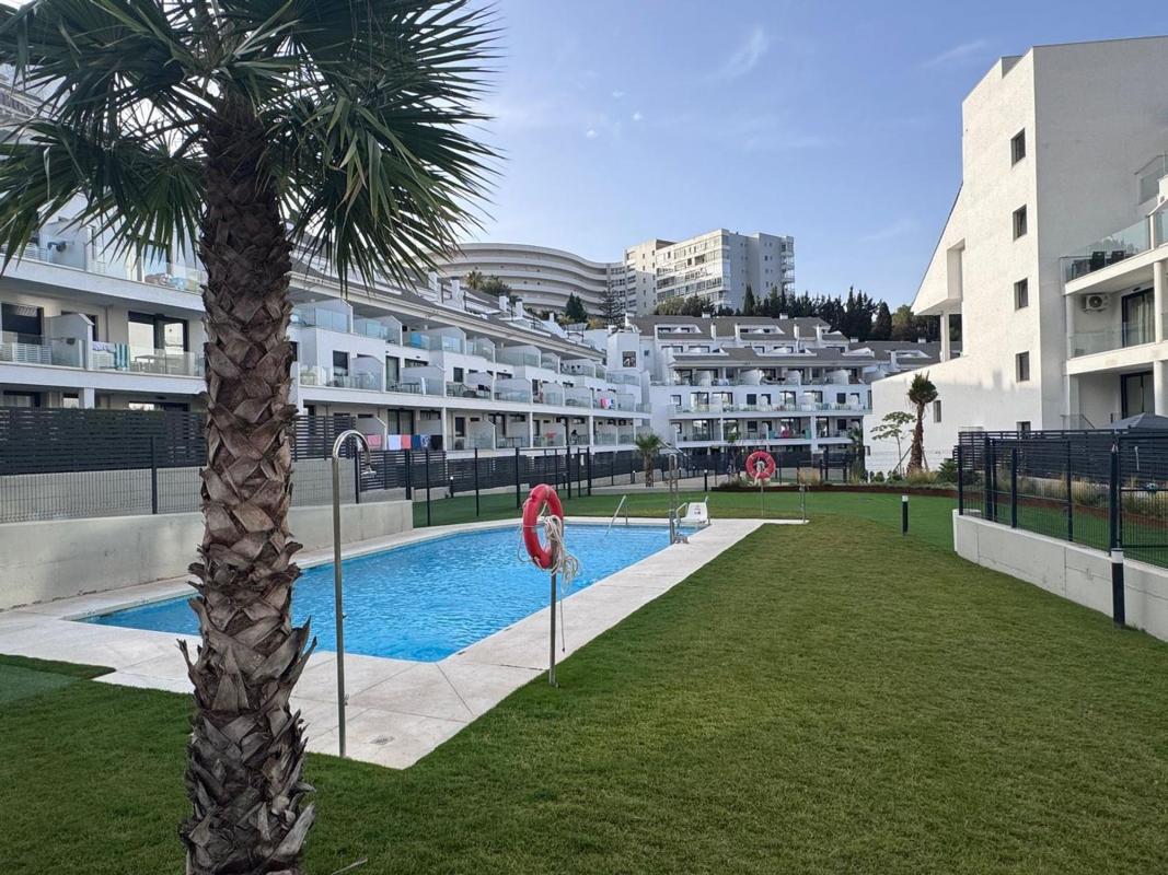 Venta de piso en Piso en Calle Pensamiento, 8, Torreblanca del Sol, Fuengirola, Fuengirola
photo 3