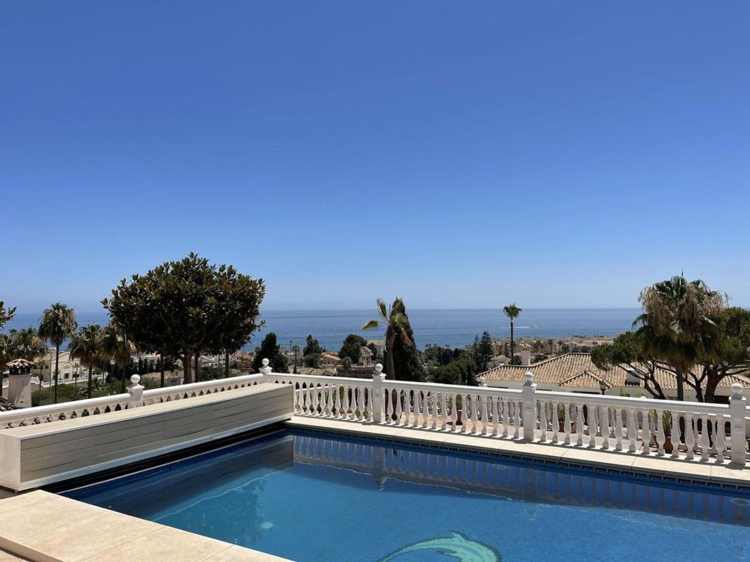 Properties for sale and rent in Spain photo 3