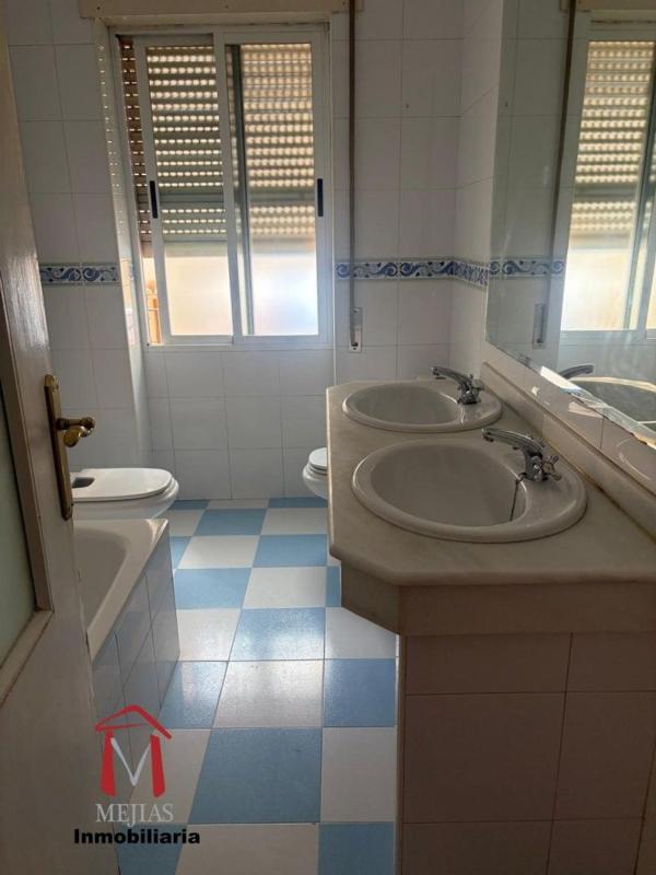Venta de piso en Piso en Centro, Antequera, Antequera
photo 3