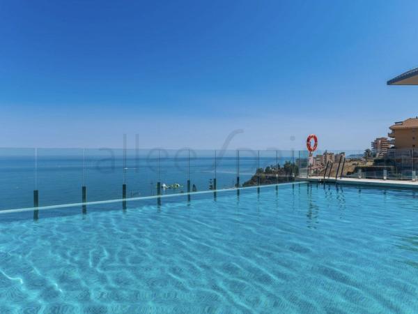 Venta de piso en Piso en Calle Begoña, Las Gaviotas, Fuengirola, Fuengirola
photo 1