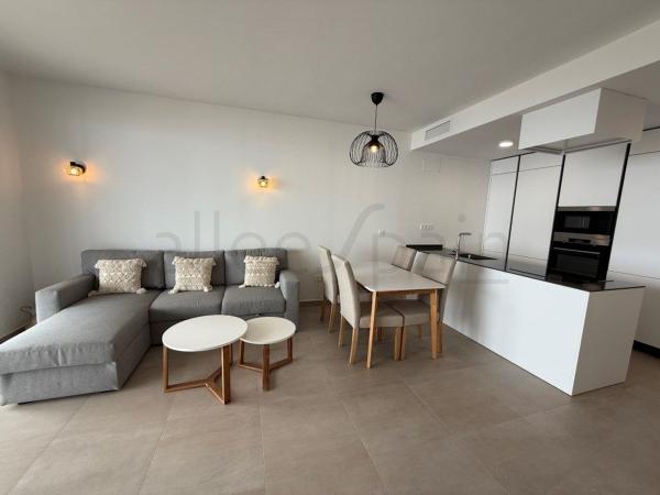 Venta de piso en Piso en Calle Begoña, Las Gaviotas, Fuengirola, Fuengirola
 photo 4