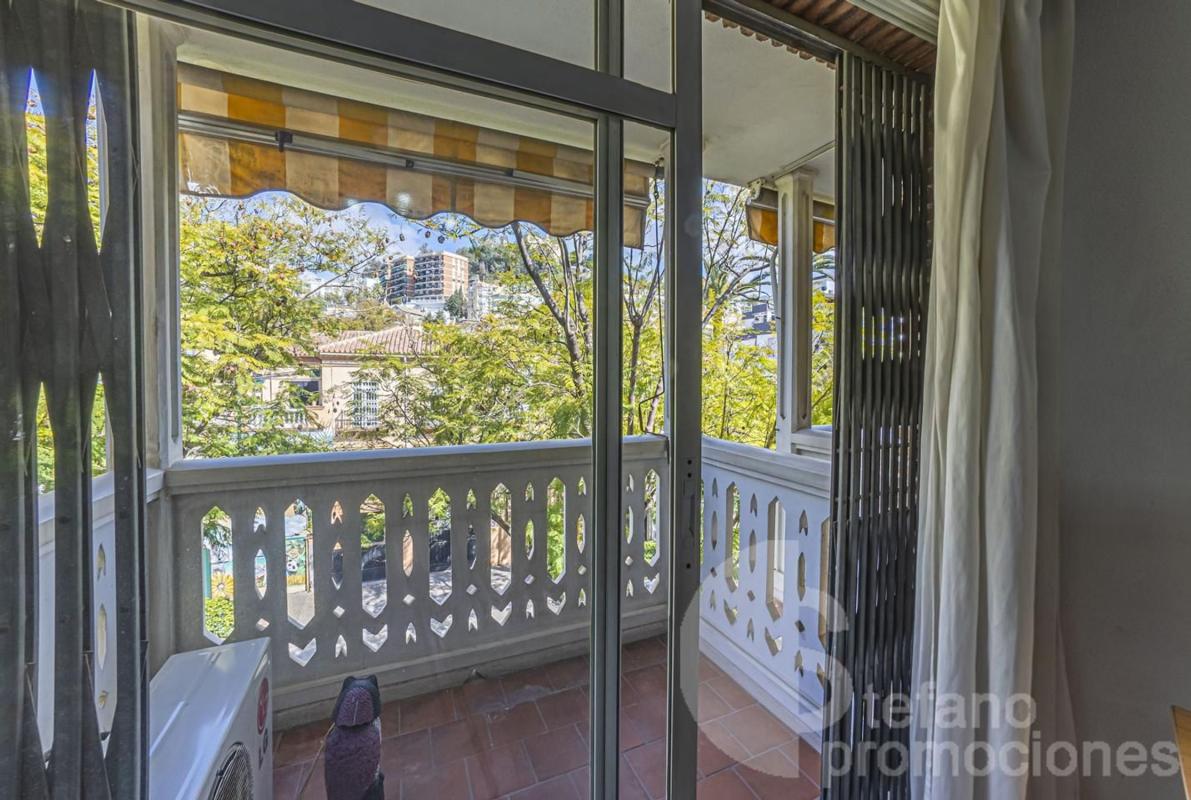Venta de piso en Piso en Avenida Juan Sebastián Elcano, Pedregalejo - Morlaco, Málaga, Málaga
photo 3