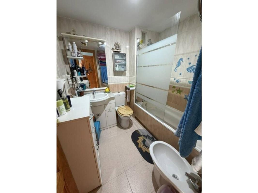 Venta de piso en Piso en Calle Francisco de Quevedo, Sierra de Estepona-Avda de Andalucia, Estepona, Estepona
photo 4