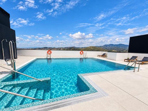 Продажа квартиры на Piso en Paseo Martiricos, 1, Martiricos - La Roca, Málaga, Малага
 photo 1
