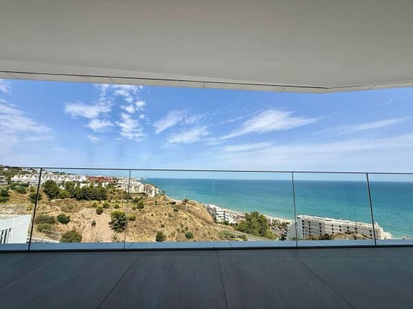 Продажа квартиры на Piso en El Higuerón, Fuengirola, Фуэнхирола
 photo 3