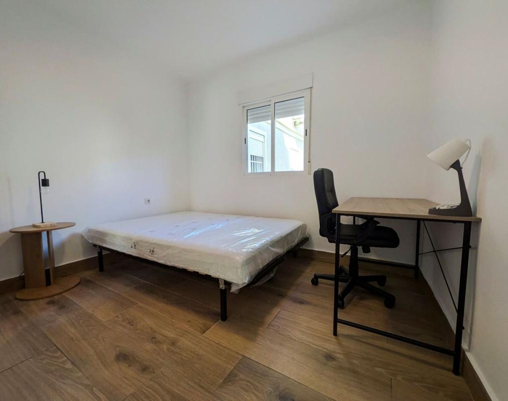 Продажа квартиры на Piso en Calle Carceleras, Cruz del Humilladero - Los Tilos, Málaga, Малага
photo 3