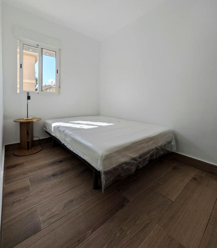 Продажа квартиры на Piso en Calle Carceleras, Cruz del Humilladero - Los Tilos, Málaga, Малага
photo 5