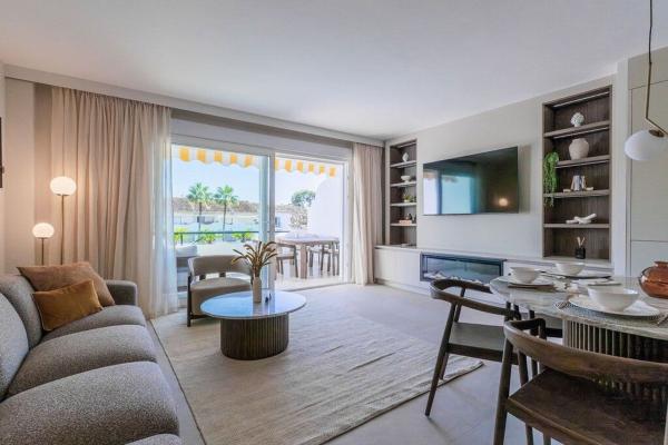 Аттик на продажу в  Ático en Atalaya-Isdabe, Estepona, Эстепона photo 4