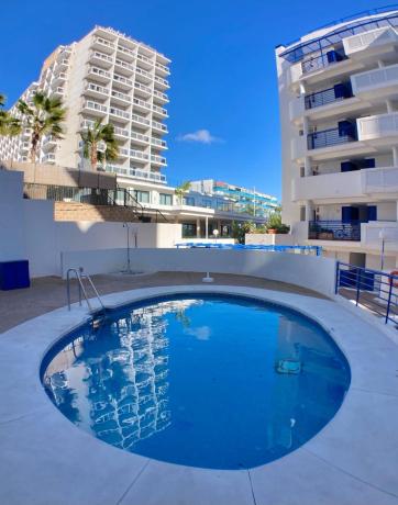 Продажа квартиры на Piso en Salinas, 2, Cortijo Torrequebrada, Benalmádena, Бенальмадена
photo 1