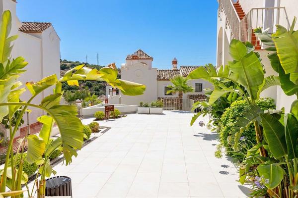 Chalet adosado en Estepona Golf, Estepona photo 4