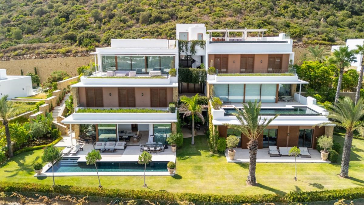 Продажа квартиры на Piso en Casares, Casares, Касарес
photo 1
