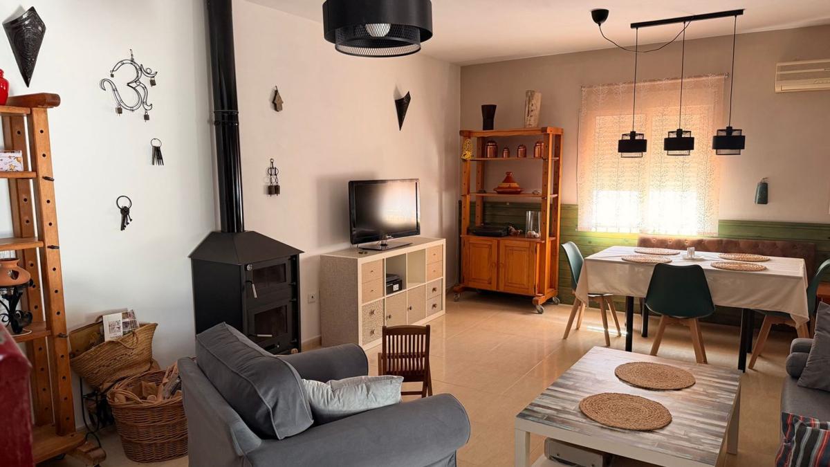 Недвижимость на продажу и в аренду в Испании photo 3