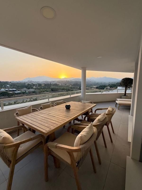 Venta de piso en Piso en Calle Islas Bermudas, Cancelada, Estepona, Estepona
photo 2