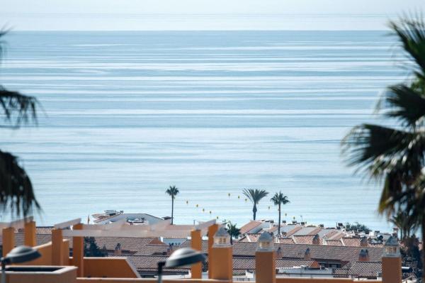 Продажа квартиры на Piso en Calle 02c Nva Andaluc, Rodeo Alto-Guadaiza-La Campana, Marbella, Марбелла
 photo 2
