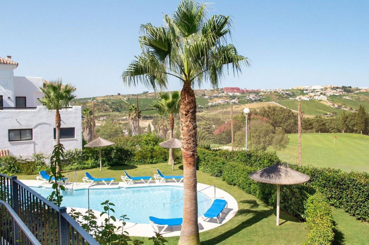 Продажа квартиры на Piso en Calle 02c Nva Andaluc, Rodeo Alto-Guadaiza-La Campana, Marbella, Марбелла
photo 4