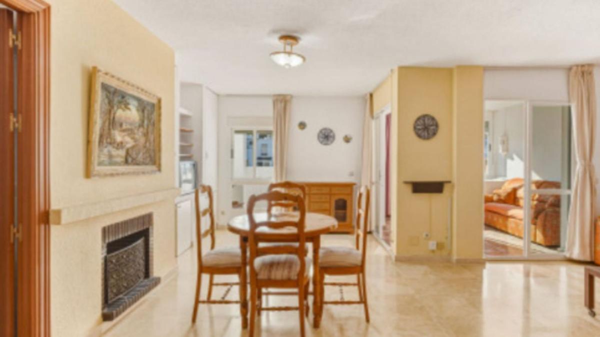 Venta de piso en Piso en Paseo del Perú, Green Hills - Las Cumbres de Elviria, Marbella, Marbella
photo 5
