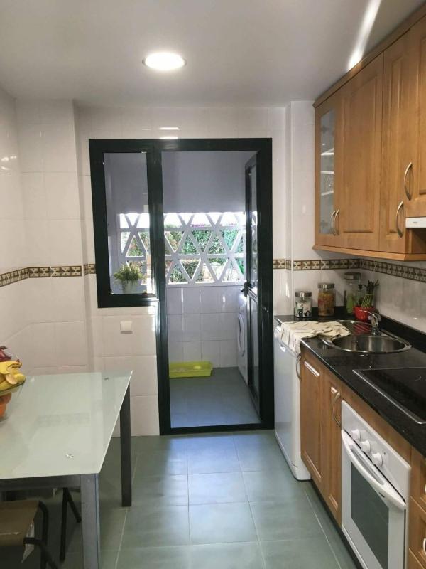 Продажа квартиры на Piso en Calle Alcaucín, La Concha-Resina Golf, Estepona, Эстепона
 photo 5