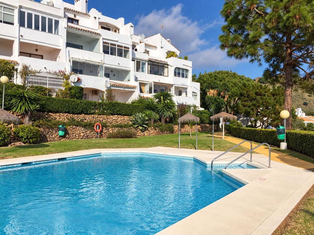 Venta de piso en Piso en Calle Don José de Orbaneja, Sitio de Calahonda, Mijas, Mijas
photo 1