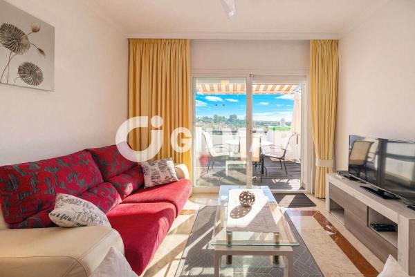 Продажа квартиры на Piso en Calle Benadalid, La Concha-Resina Golf, Estepona, Эстепона
 photo 4