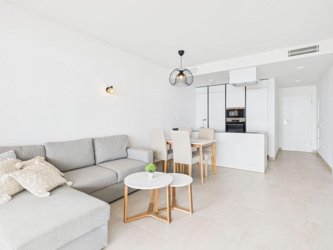 Venta de piso en Piso en Calle Sierra de Cazorla, Las Gaviotas, Fuengirola, Fuengirola
photo 3