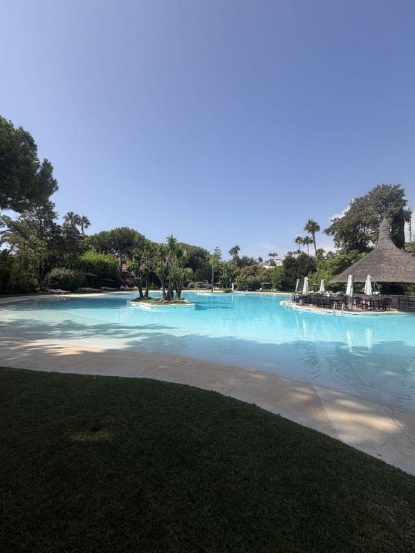 Venta de piso en Piso en Casasola, Estepona, Estepona
photo 1